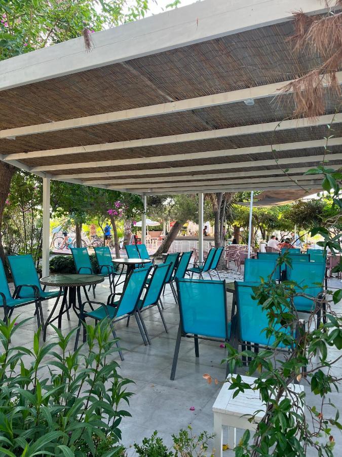 Theodorou Beach Hotel Apartments Psalidi  Exterior foto