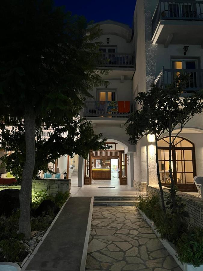 Theodorou Beach Hotel Apartments Psalidi  Exterior foto