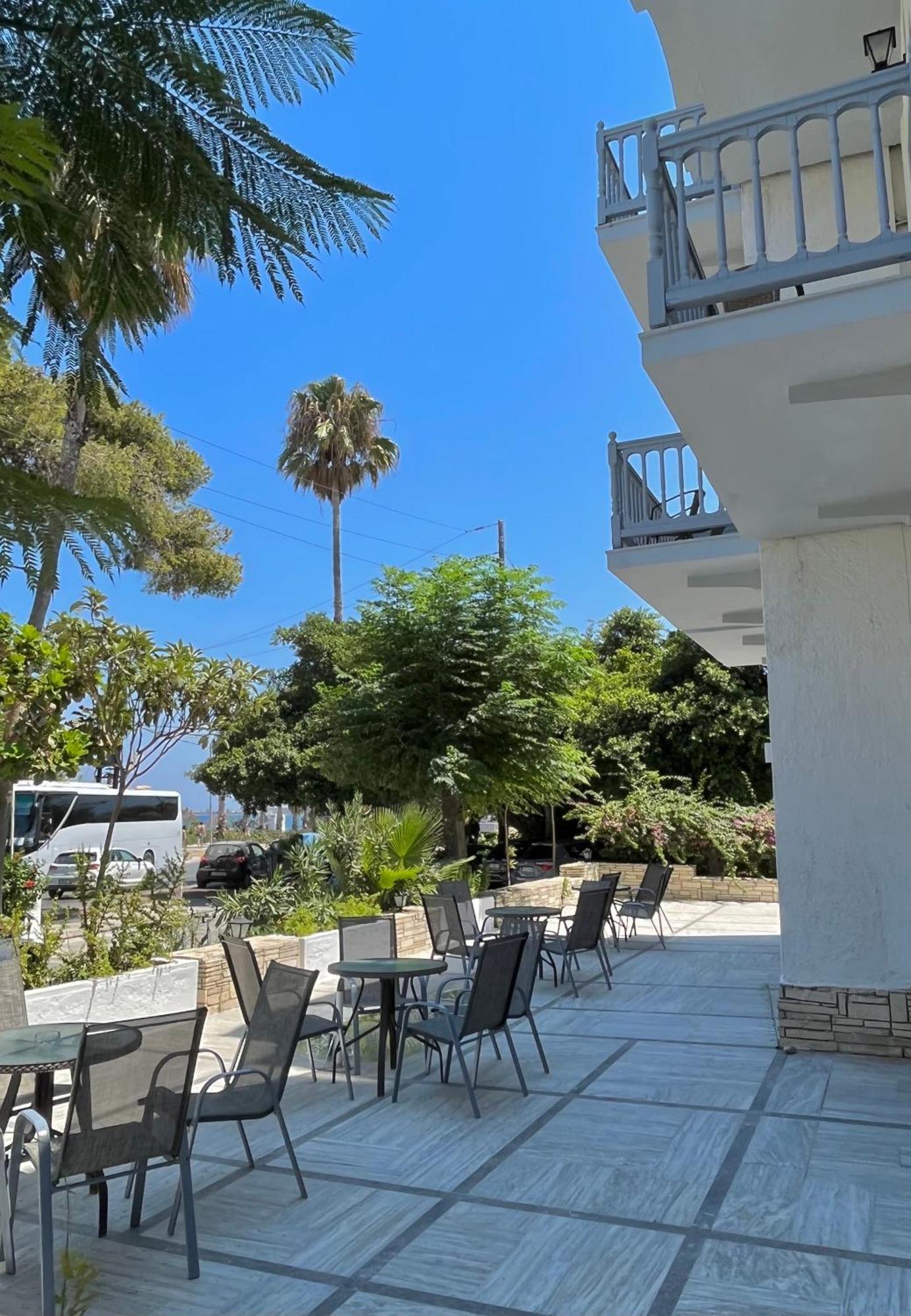 Theodorou Beach Hotel Apartments Psalidi  Exterior foto